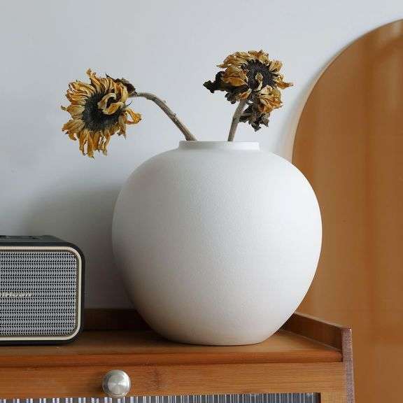 Extra Large White Ceramic Flower Vase, 0614 image