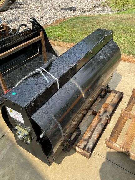 2025 Future VR59 Skid Steer Vibratory Roller 59" image