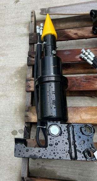 2025 Future Mini Excavator Hydraulic Wood Splitter image