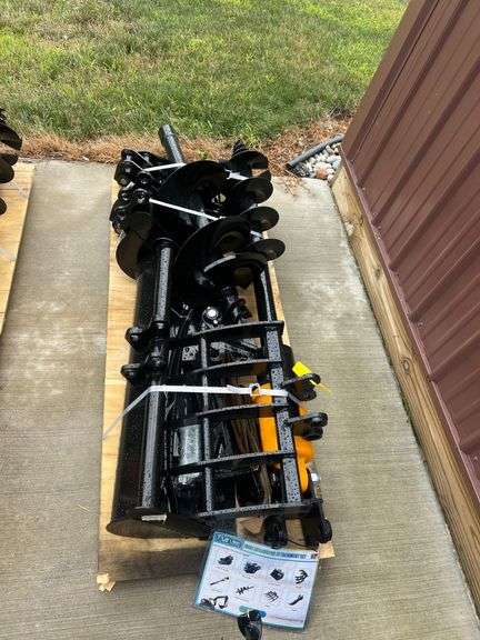 2025 Future (8) Mini Excavator Attachment Set image