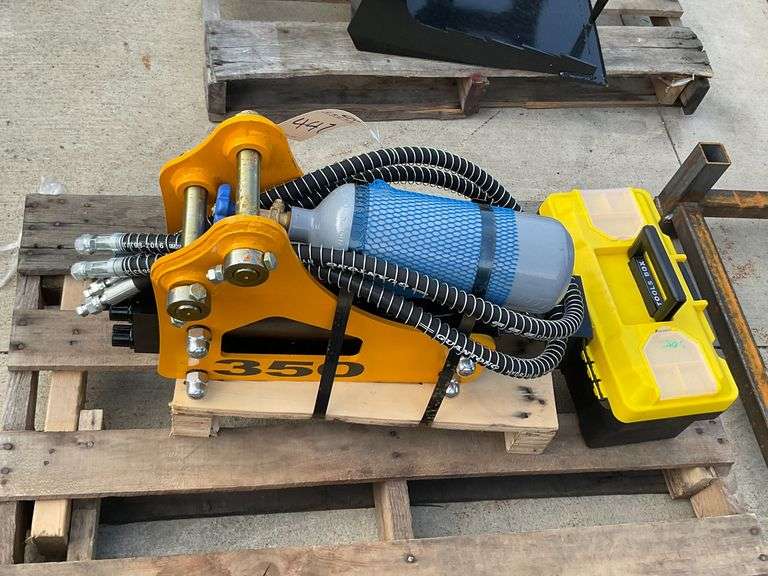 2025 Future Mini Excavator Hydraulic Breaker image
