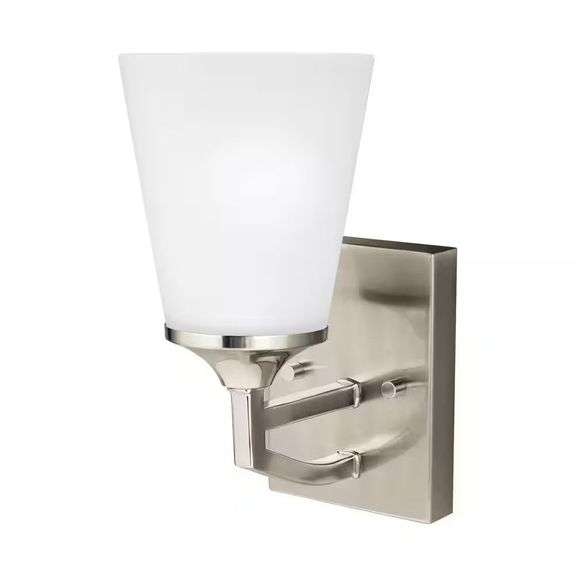 Hanford 5.12 in. 1-Light Brushed Nickel Sconce image