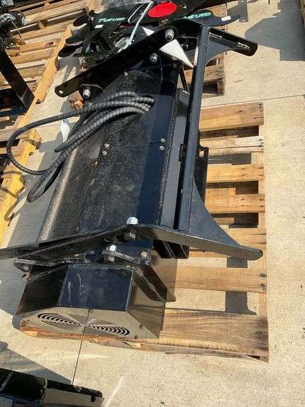 2025 Future FT-ML32 Mini Skid Steer Mulcher 32" image