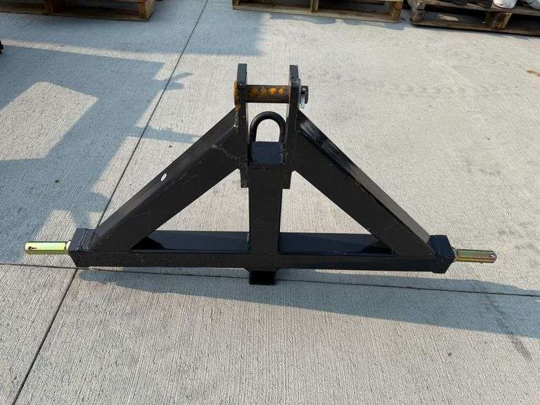 2025 Wolverine TQH-26-02C 3pt. Receiver Class II image