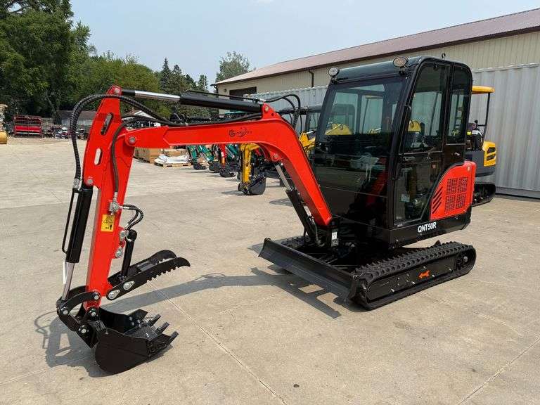 2025 CFG QNT50R Mini Excavator with Cab image