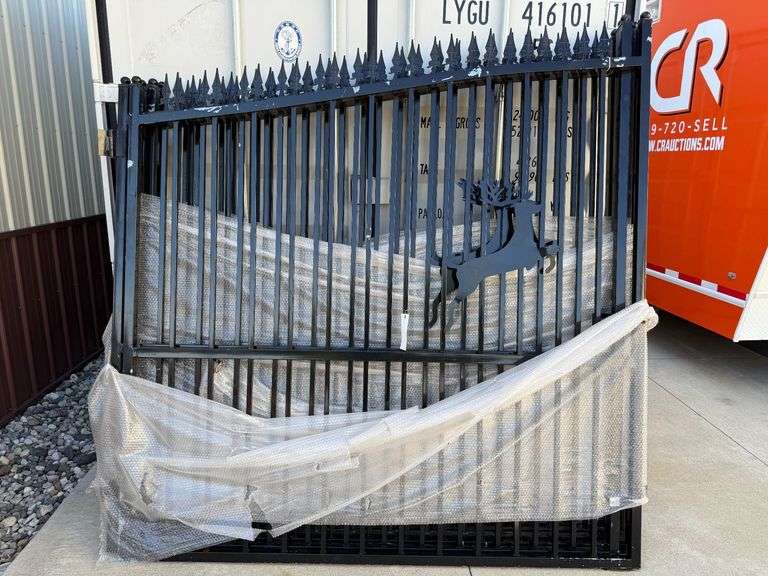 2025 Future FT-14BL 14FT Bi-Parting Iron Gate image
