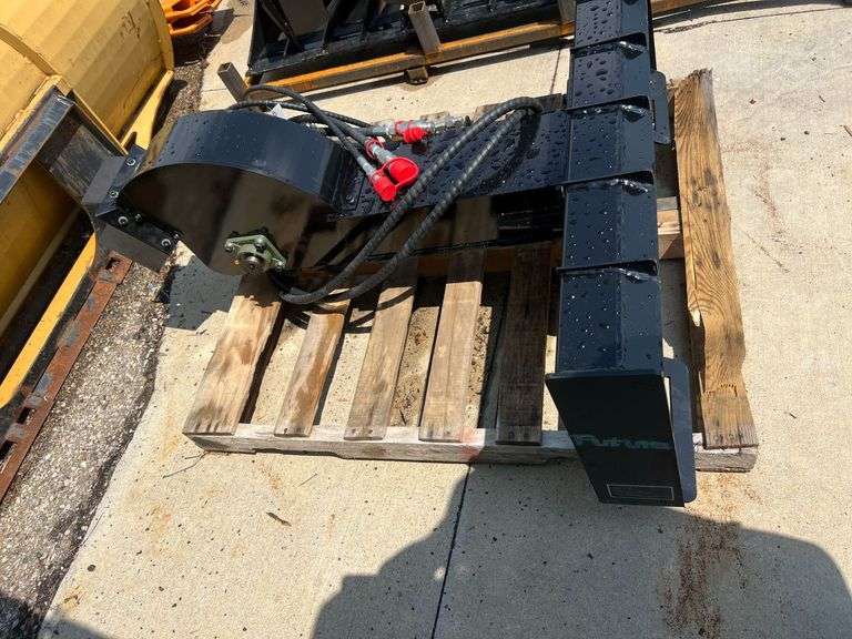 2025 Future SG45 Skid Steer Stump Grinder image