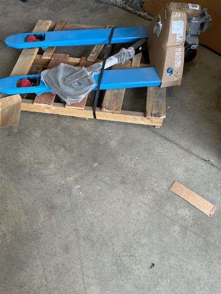 Pallet Jack image