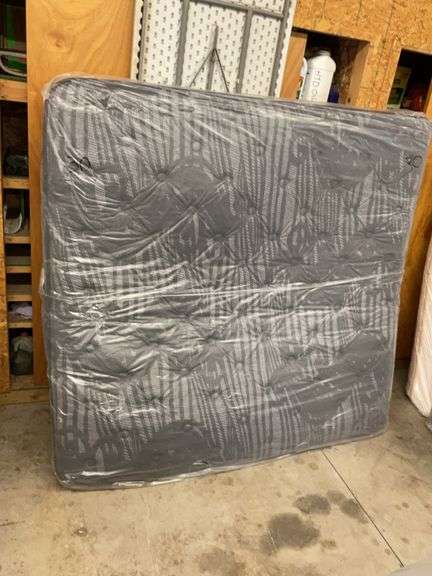 Bellanest Dahlia Plush King Mattress image