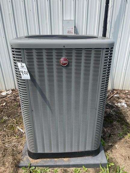 Rheem RAWL-091DAZ AC Unit image