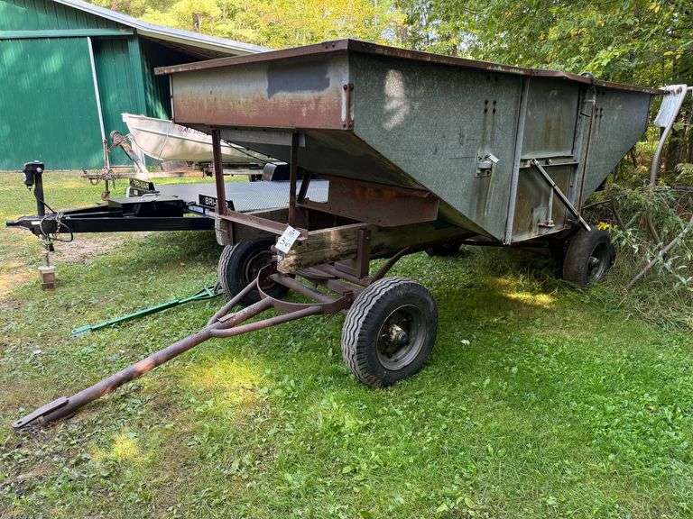 Gravity Box on Running Gear image