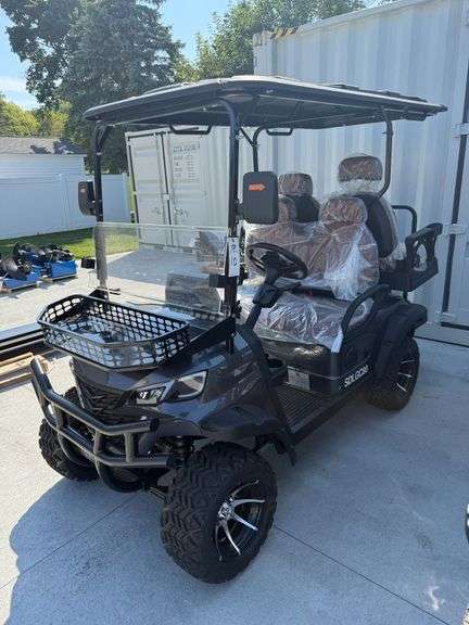 2025 IRGC80 Electric Golf Cart image