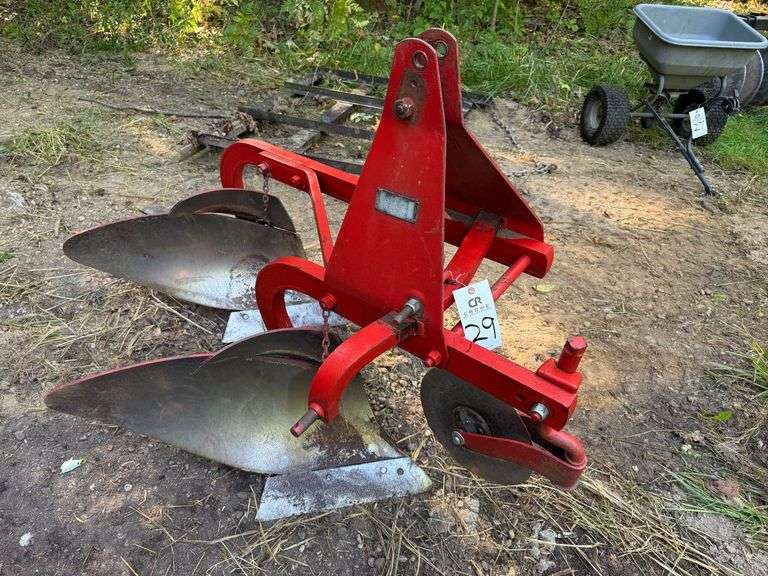 Dearborn 10-156 3pt. 2 Bottom Plow image