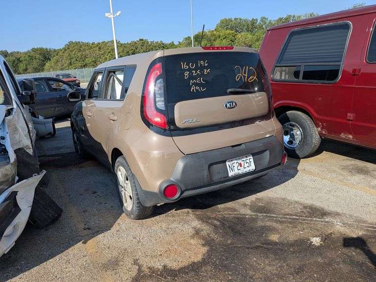 2014 KIA SOUL image
