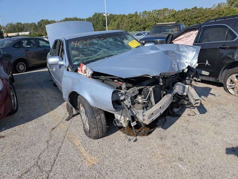 2005 CADILLAC DEVILLE image