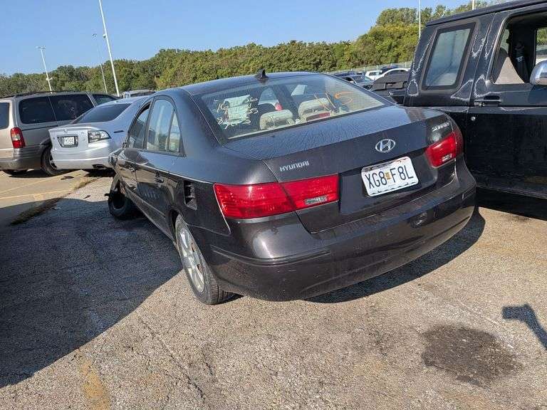 2009 HYUNDAI SONATA image