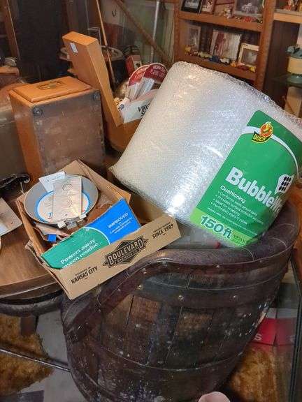 Wall art, pan, bubble wrap and misc image