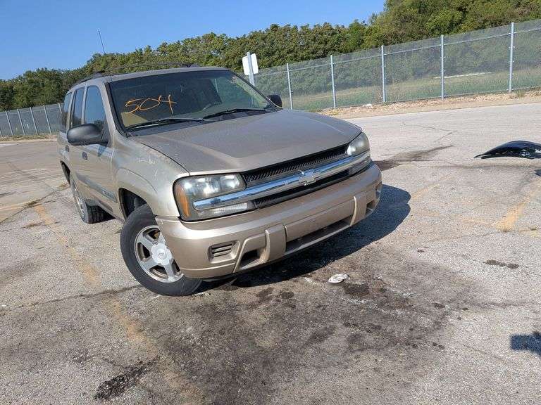2004 CHEVROLET TRAILBLAZER image