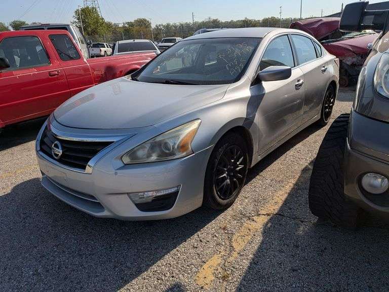 2014 NISSAN ALTIMA image