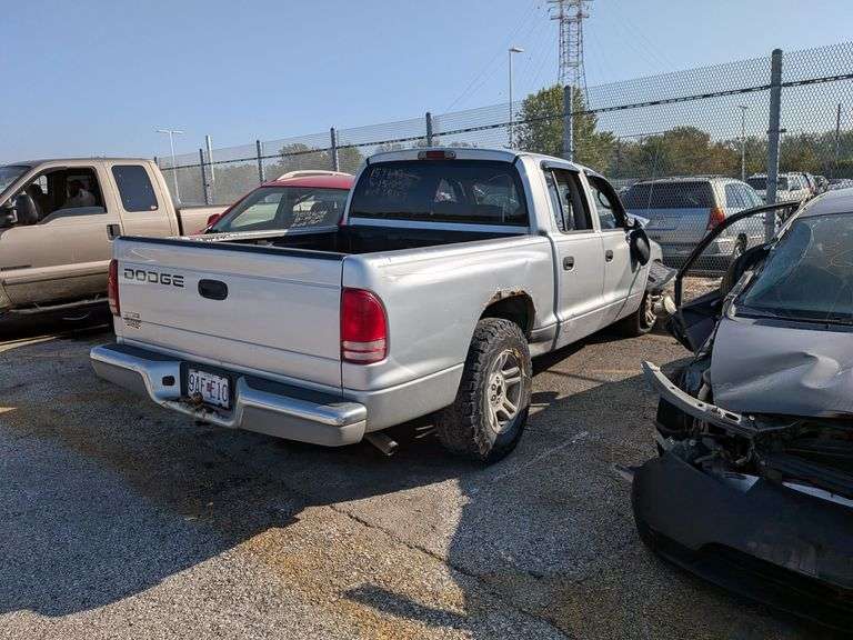 2001 DODGE DAKOTA image