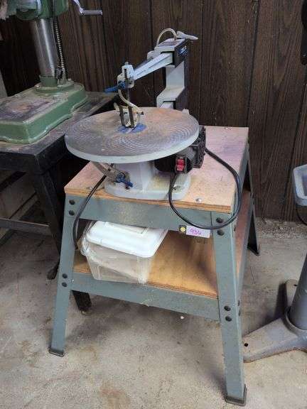Delta Shopmaster scroll saw (model SS200) image
