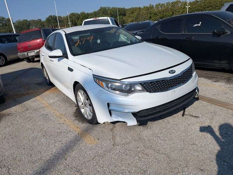 2016 KIA OPTIMA image