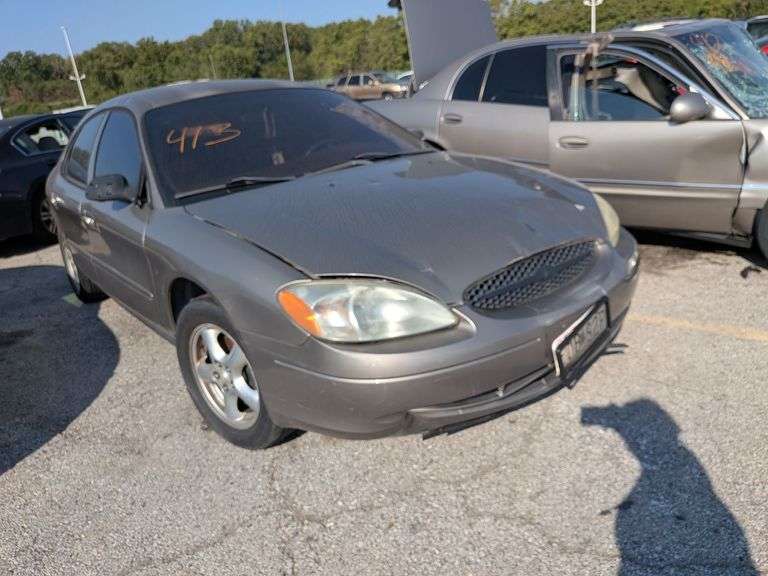2002 FORD TAURUS image