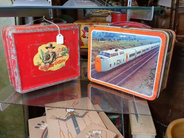 Ohio Art vintage lunchbox and Hopalong Cassidy lunchbox image
