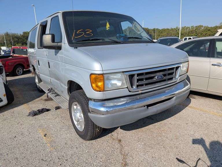 2006 FORD E-350 image