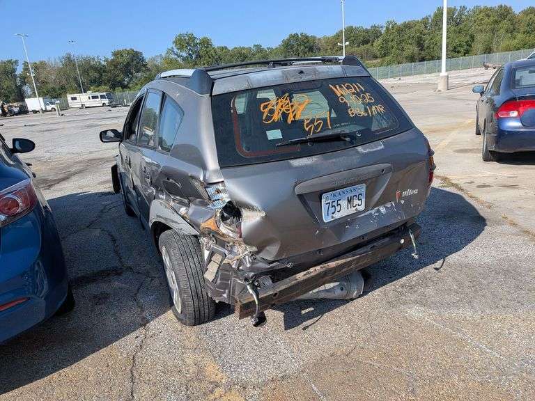 2003 PONTIAC VIBE image