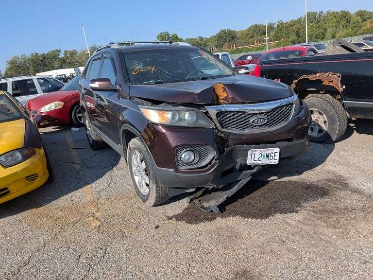 2011 KIA SORENTO image