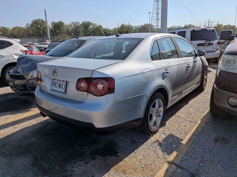 2008 VOLKSWAGEN JETTA image