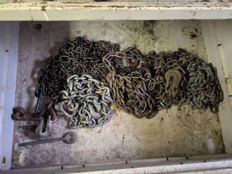Chains image