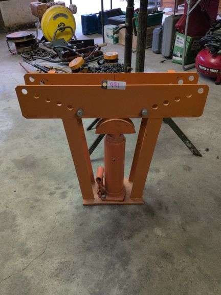 Central Hydraulics 12 ton pipe bender image