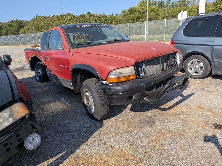 1997 DODGE DAKOTA image