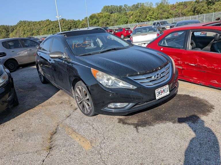 2013 HYUNDAI SONATA image