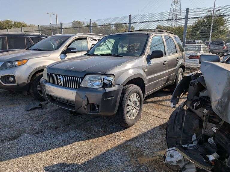 2006 MERCURY MARINER image