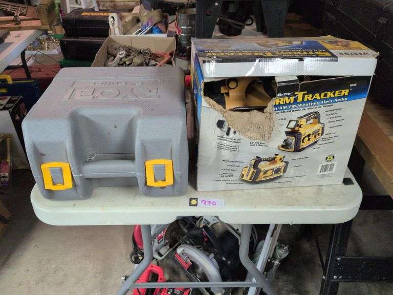 Ryobi 6" buffer in case and Vector Storm Tracker radio image