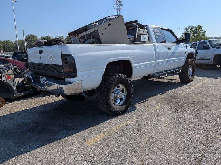1999 DODGE RAM image