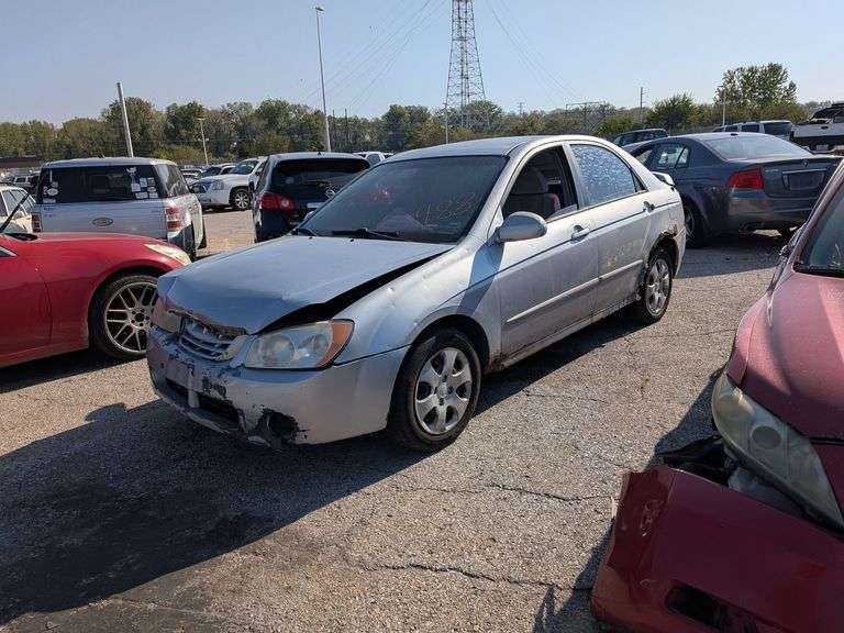 2004 KIA SPECTRA image