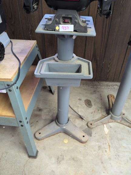 Craftsman 6" Bench grinder with work light and stand image