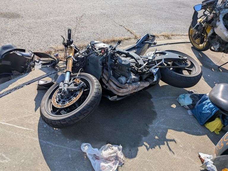 2013 YAMAHA YZFR6 image