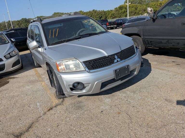 2010 MITSUBISHI ENDEAVOR image