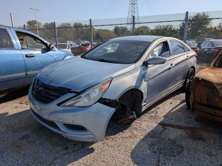 2011 HYUNDAI SONATA image