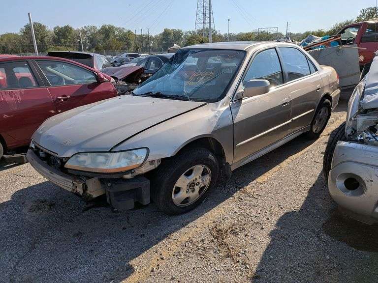2002 HONDA ACCORD image