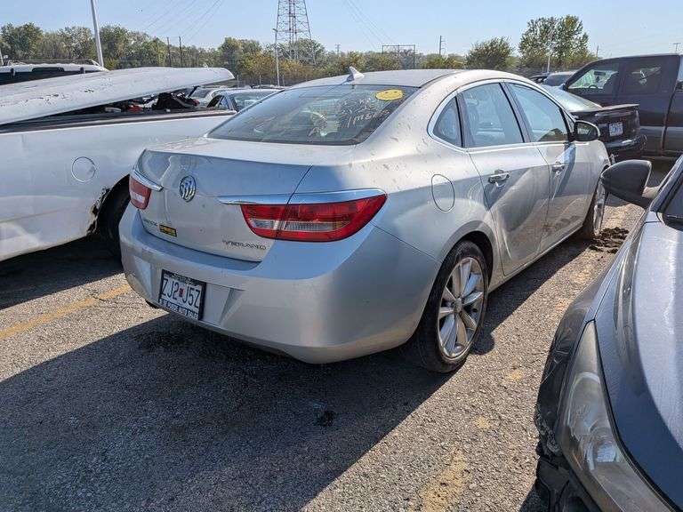 2012 BUICK VERANO image