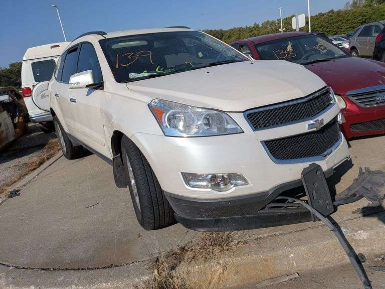 2012 CHEVROLET TRAVERSE image