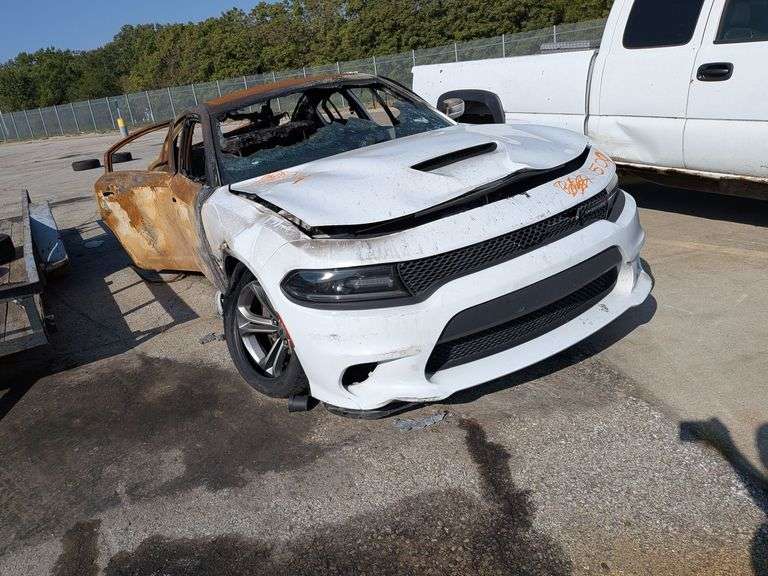 2020 DODGE CHARGER image