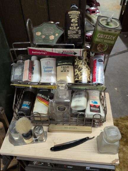 Collection of Colgate Palmolive products image