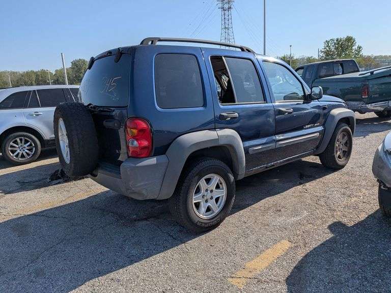 2002 JEEP LIBERTY image